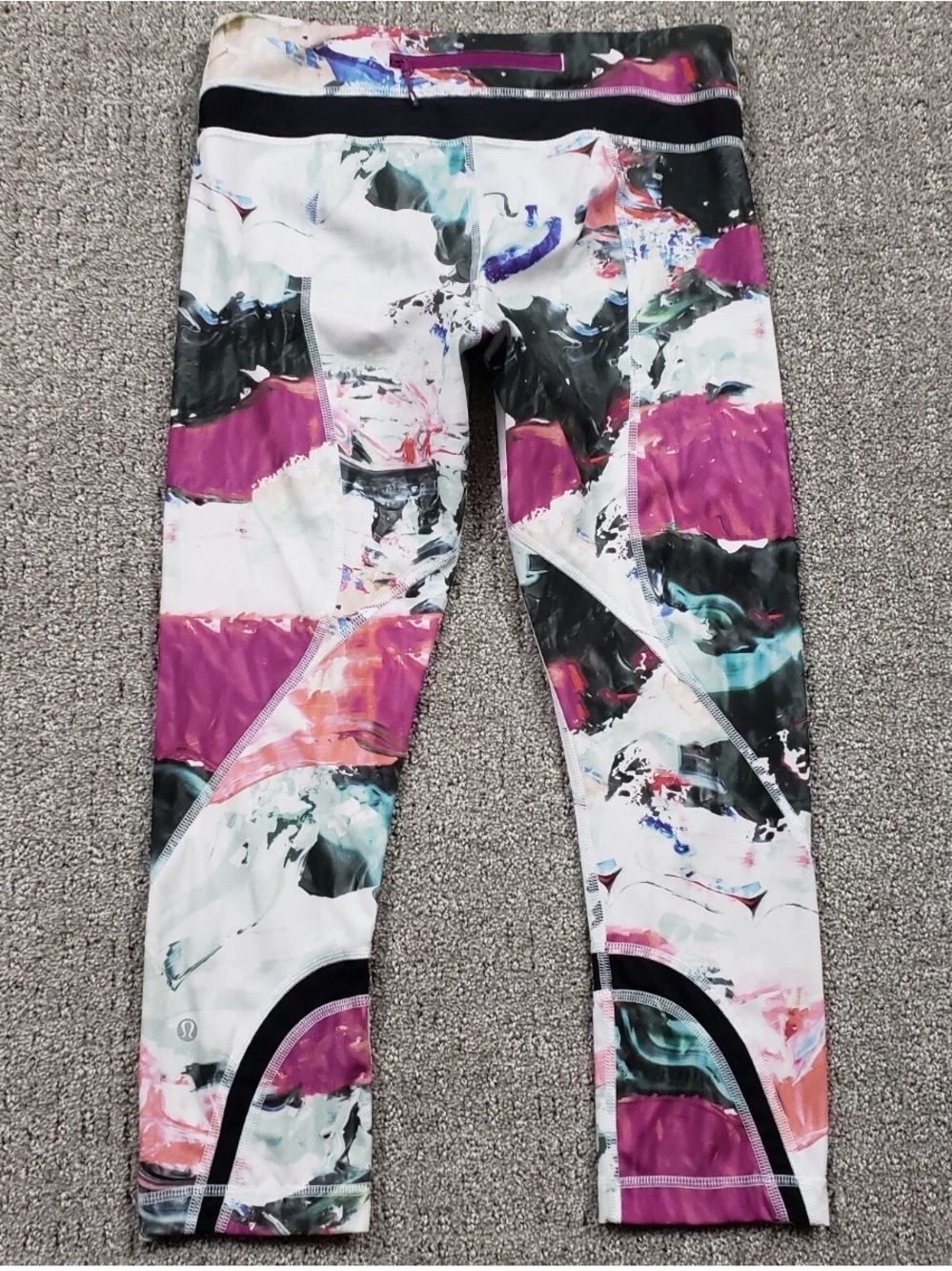 🍋 Lululemon Run Pigment Wave Inspire Crop Il Luxtreme Leggings, Size 8